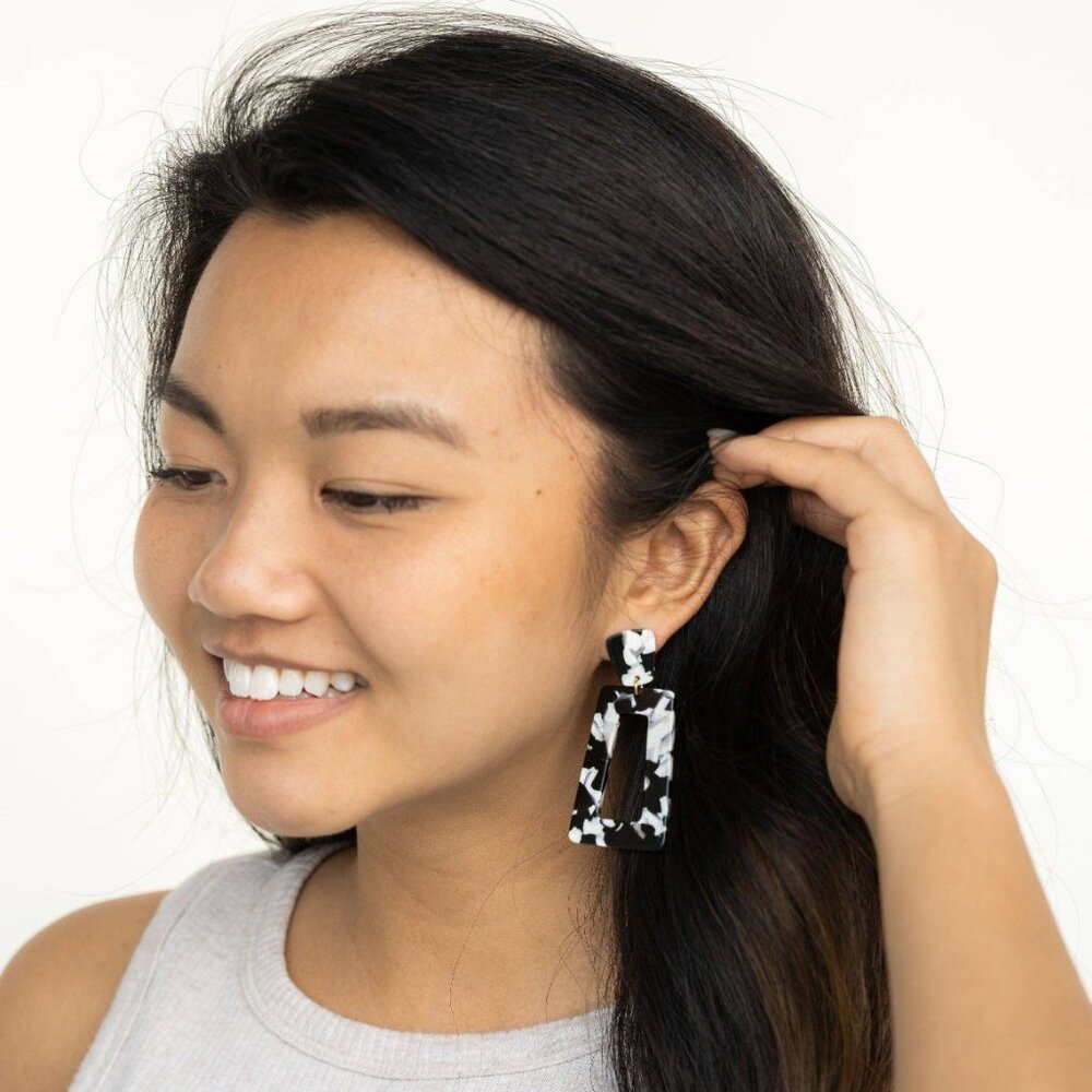 π 2/$20 - Black and White Acrylic Earrings - Picture 7 of 7